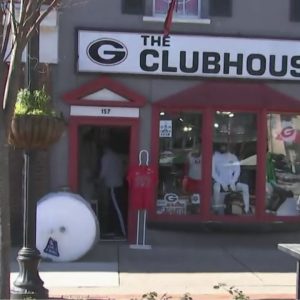 Dawgs fans search for watch parties ahead of National Championship game