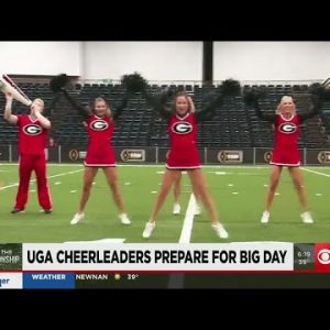 UGA cheerleaders get ready for National Championship game